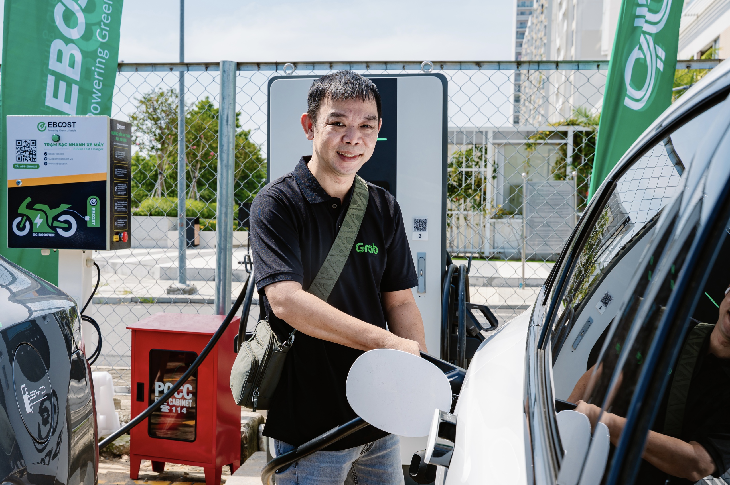 Grab Việt Nam hợp tác với EBOOST nhằm thúc đẩy sử dụng xe điện tại Việt Nam- Ảnh 2. Grab Việt Nam hợp tác với EBOOST nhằm thúc đẩy sử dụng xe điện tại Việt Nam- Ảnh 2.