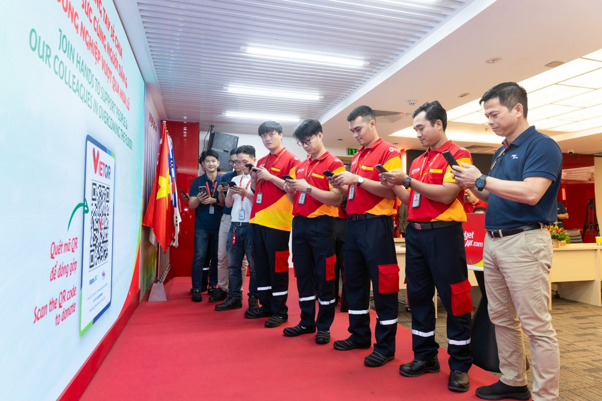 Những chuyến bay Vietjet chở đầy yêu thương- Ảnh 6.