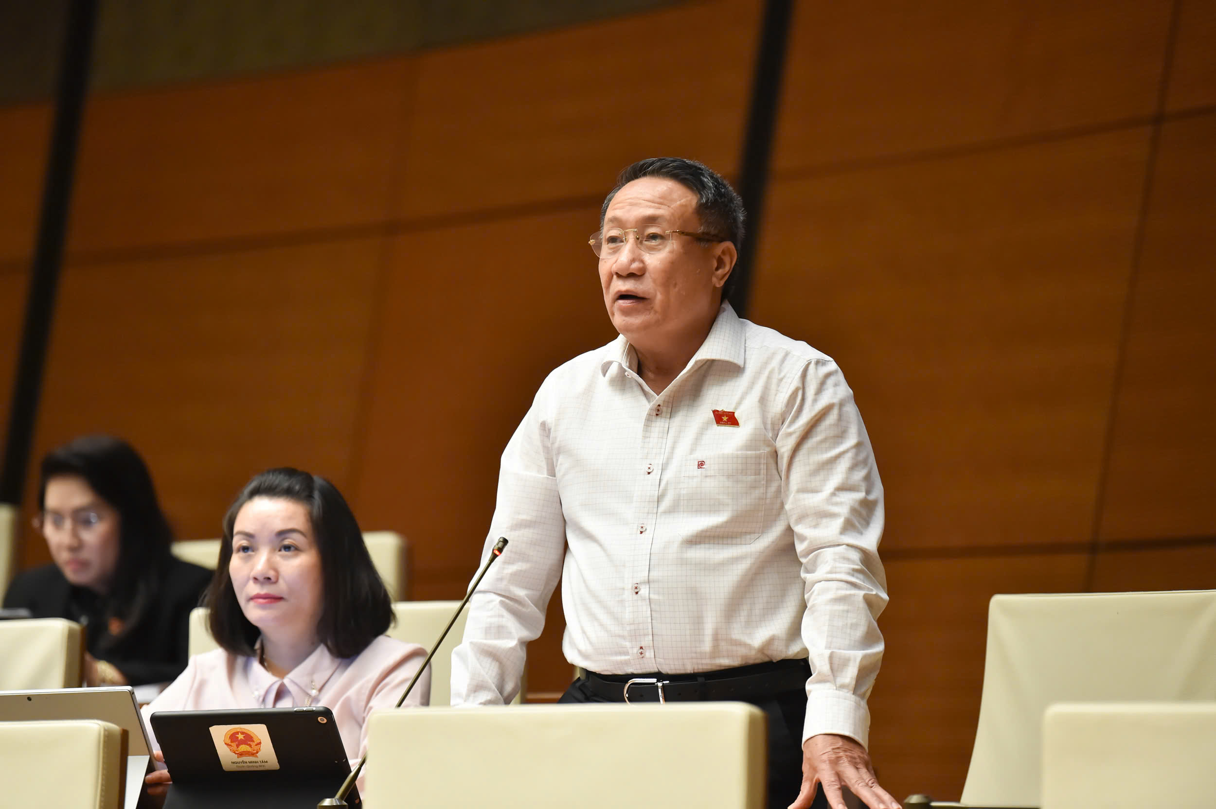 ĐBQH: Bắt buộc dự án hưởng ưu đãi lớn chuyển giao công nghệ, đào tạo nhân lực bậc cao- Ảnh 1. ĐBQH: Bắt buộc dự án hưởng ưu đãi lớn chuyển giao công nghệ, đào tạo nhân lực bậc cao- Ảnh 1.