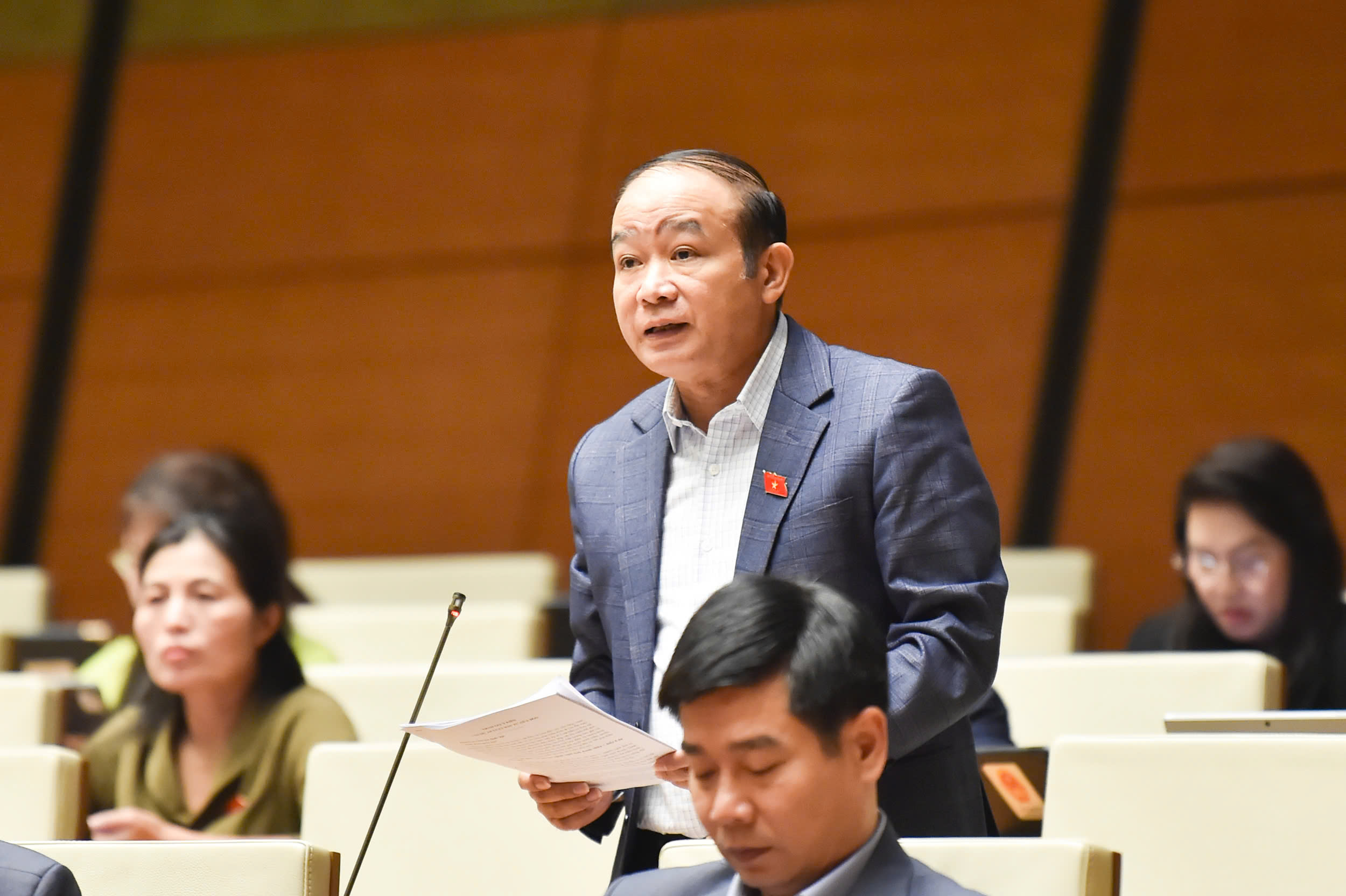 Bộ trưởng Tài chính lý giải việc phân cấp, phân quyền chấp thuận chủ trương đầu tư- Ảnh 2.