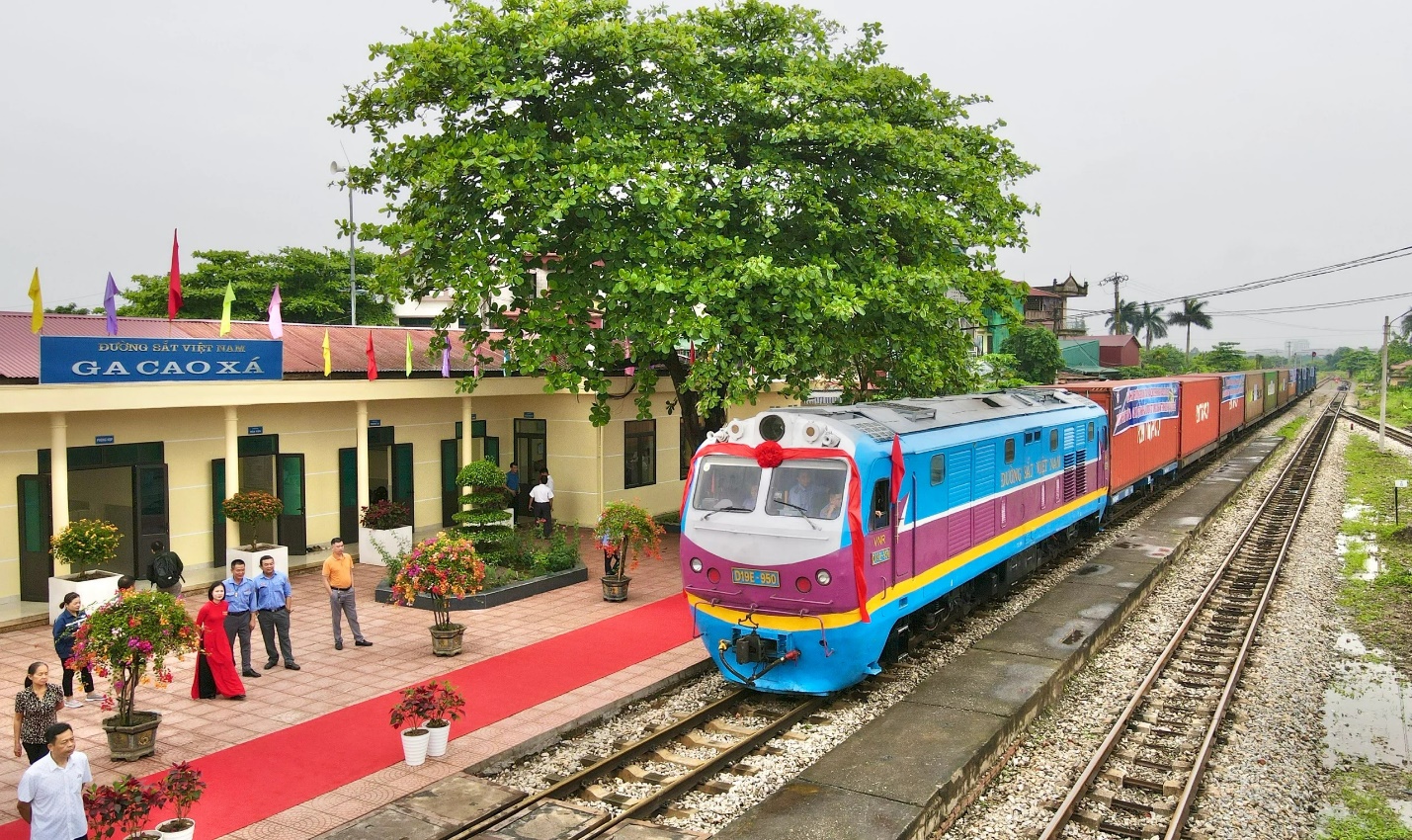 Bộ Xây dựng trình dự thảo nghị định quy định chi tiết một số điều Luật Đường sắt- Ảnh 1.