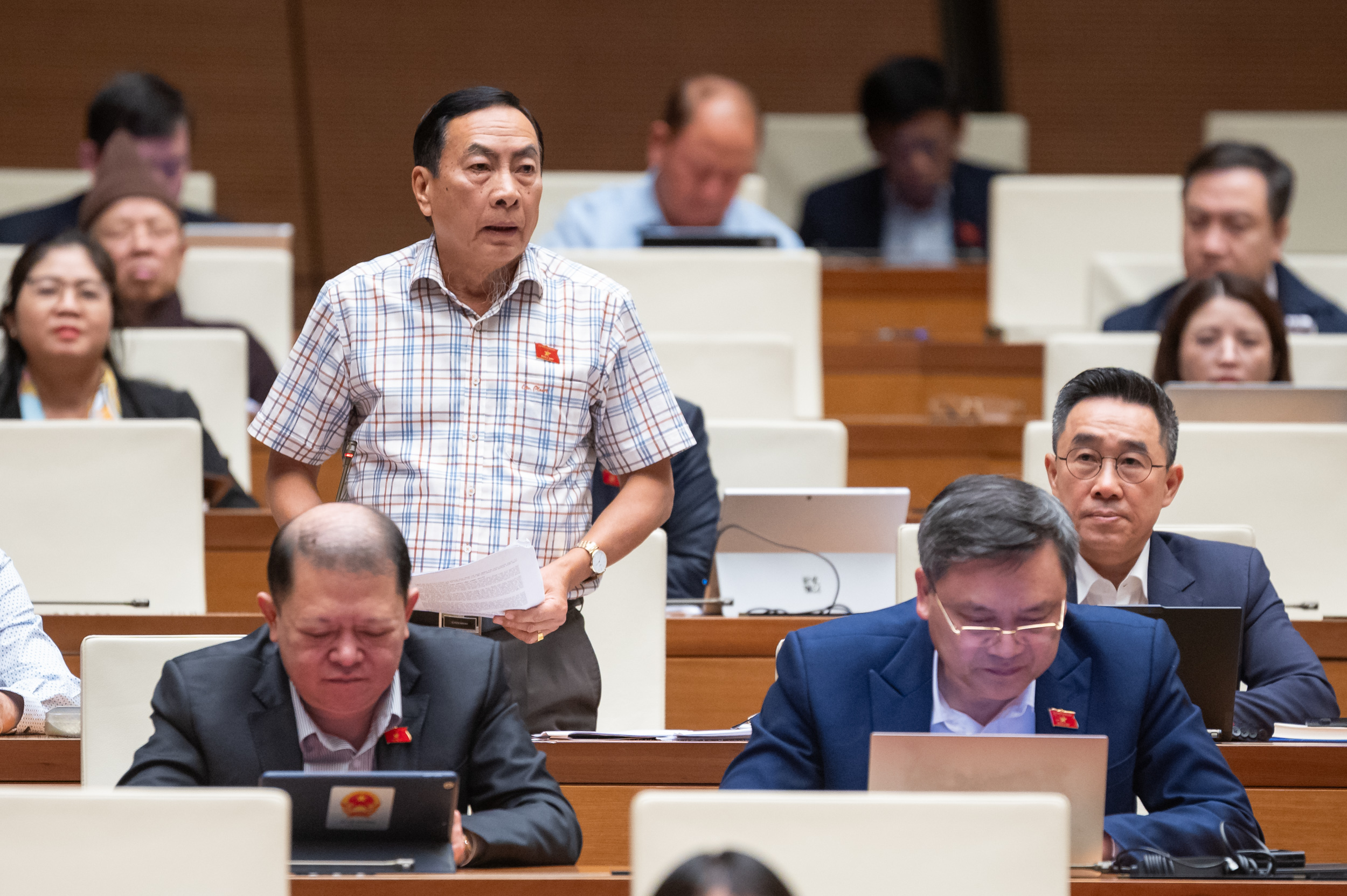 Bộ trưởng Tài chính lý giải việc phân cấp, phân quyền chấp thuận chủ trương đầu tư- Ảnh 1.