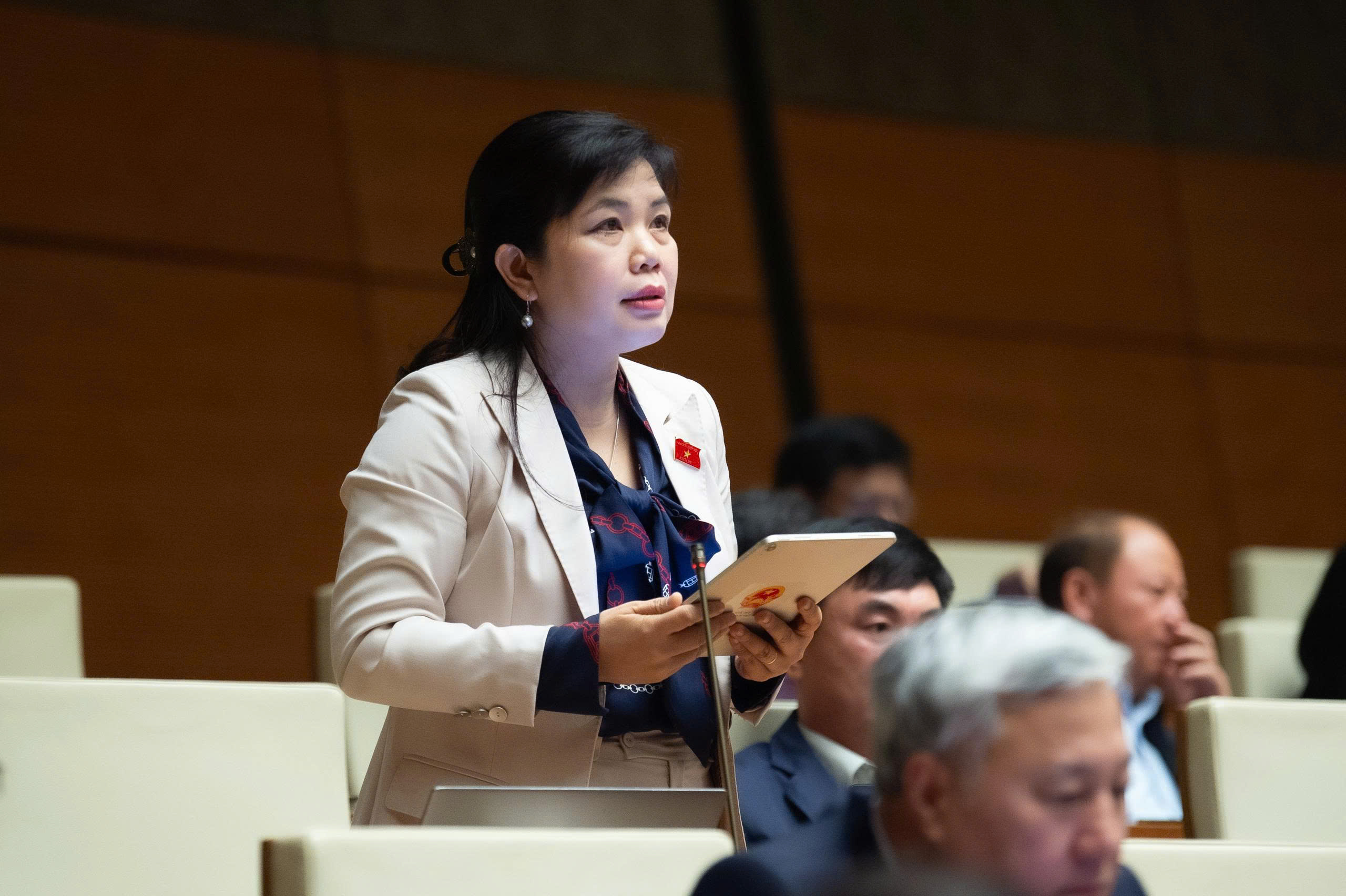 Đề xuất đưa cảng Con Ong - Hòn Nét vào quy hoạch, nghiên cứu tuyến đường thủy Bắc - Nam- Ảnh 1. Đề xuất đưa cảng Con Ong - Hòn Nét vào quy hoạch, nghiên cứu tuyến đường thủy Bắc - Nam- Ảnh 1.