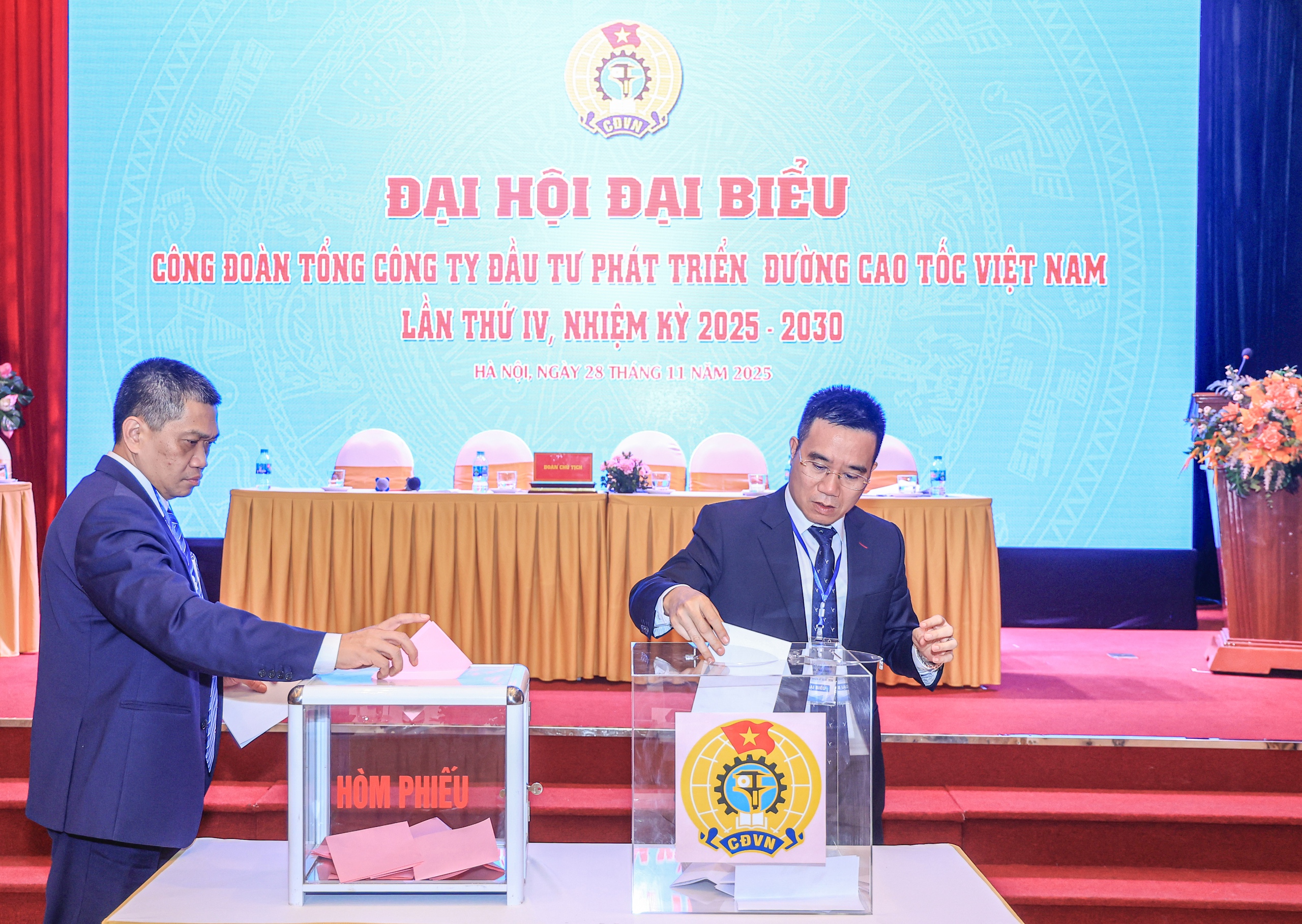 Công đoàn VEC: Xây dựng môi trường làm việc đoàn kết, thân thiện, chuyên nghiệp- Ảnh 5.