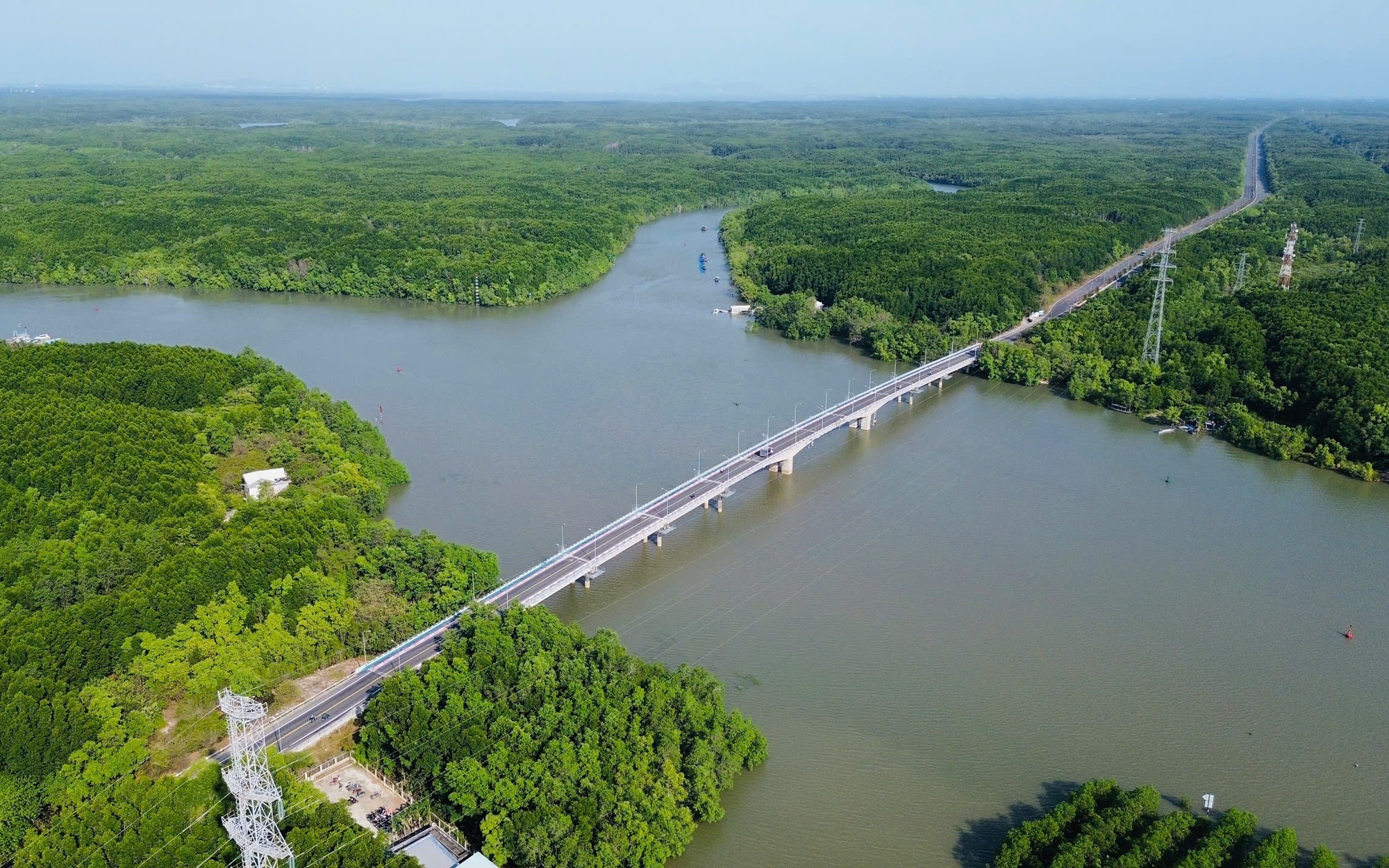 TP.HCM yêu cầu hoàn thiện 2 phương án đầu tư, khởi công cầu Cần Giờ đầu năm 2026