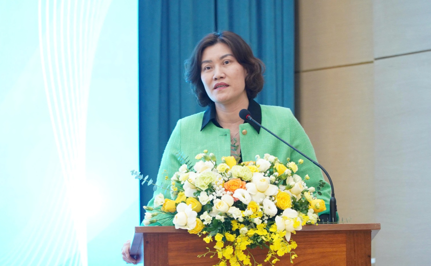 E:\Năm 2025\Tháng 11\Hình ảnh\ĐH Công đoàn\z7271915170122_9be512229001f13dd9041fddba7c5aba.jpg