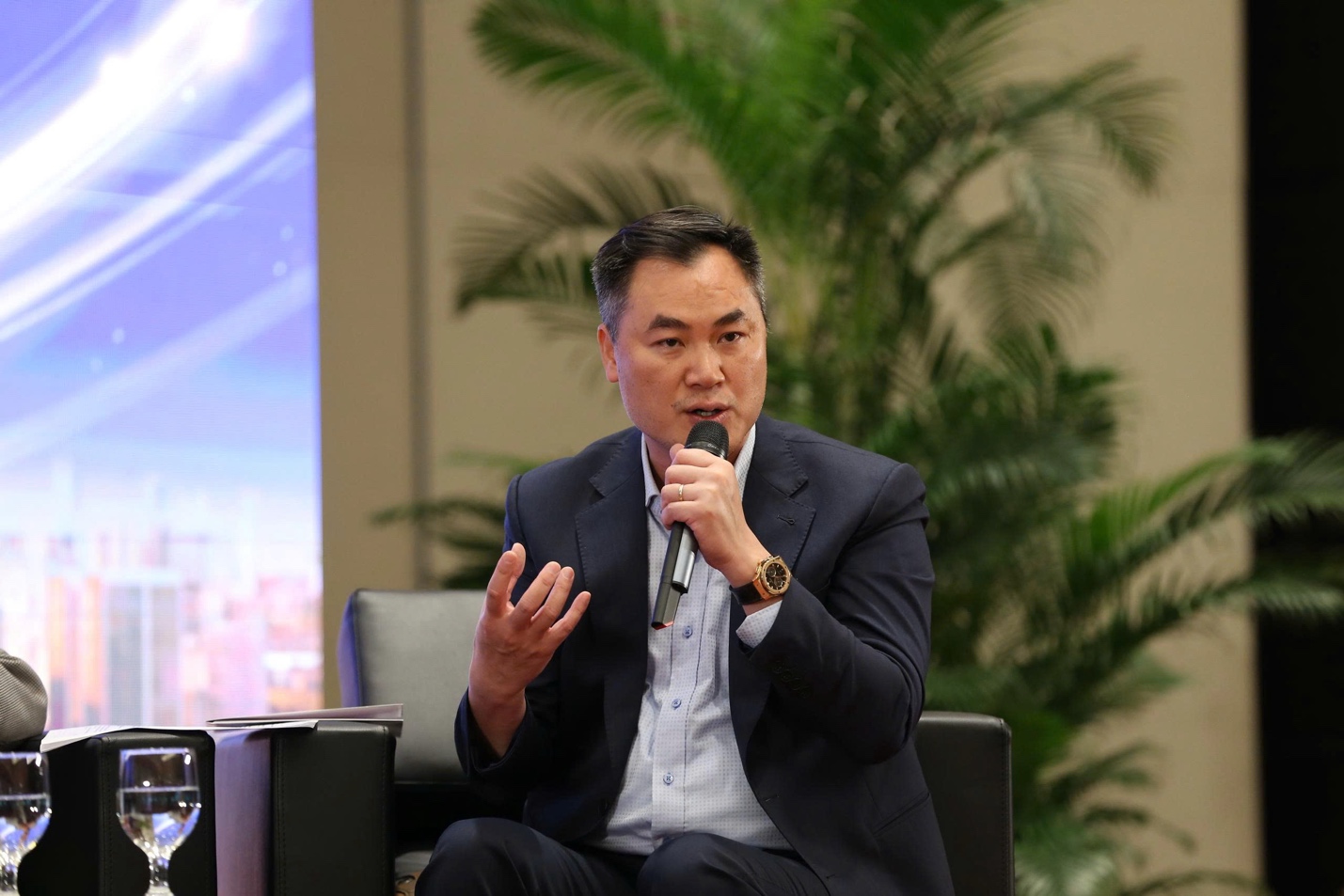 Tổng giám đốc Đất Xanh miền Bắc lý giải "xu hướng đầu tư Nam tiến"- Ảnh 1. Tổng giám đốc Đất Xanh miền Bắc lý giải "xu hướng đầu tư Nam tiến"- Ảnh 1.