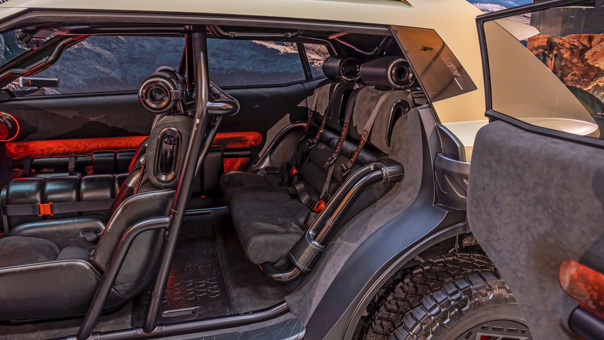 Những mẫu xe đáng xem nhất tại Triển lãm Ô tô Los Angeles 2025- Ảnh 14. Những mẫu xe đáng xem nhất tại Triển lãm Ô tô Los Angeles 2025- Ảnh 14.