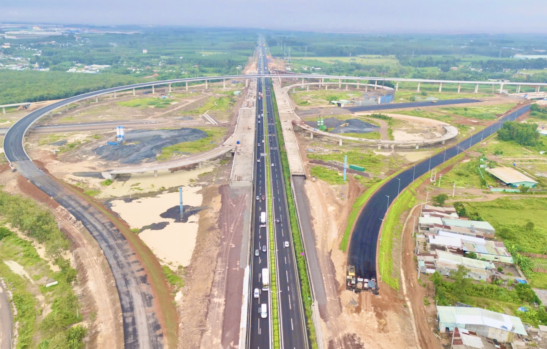 Cao tốc Biên Hòa - Vũng Tàu: Bổ sung gần 400.000m³ đá để kịp hẹn thông xe kỹ thuật 19/12- Ảnh 3.