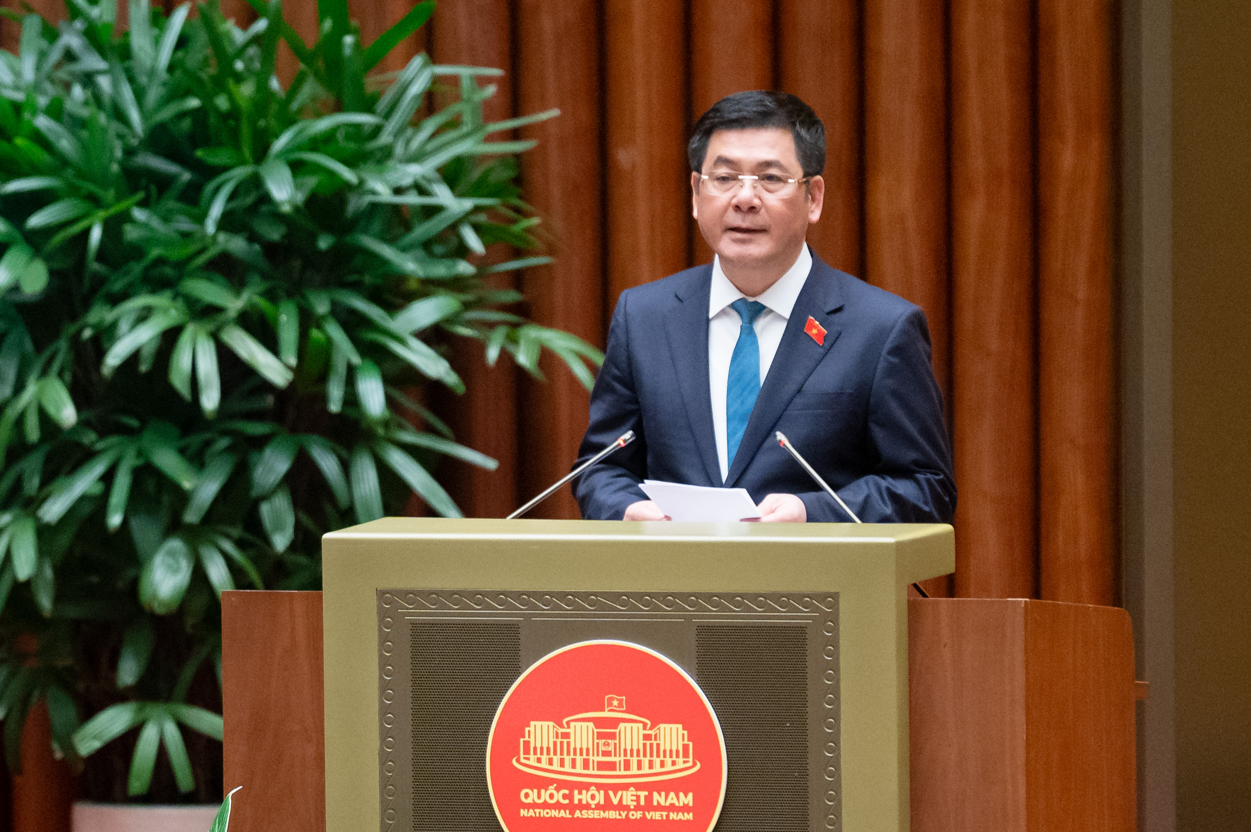 Xem xét bổ sung định danh người bán hàng trong nước qua VNeID- Ảnh 1.