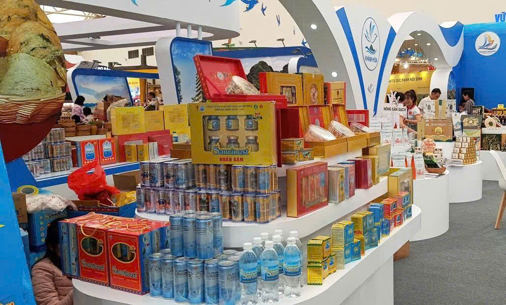 Sản phẩm nông nghiệp sạch tại Hội chợ Mùa Thu 2025 - "quả ngọt" của nông thôn mới- Ảnh 3. Sản phẩm nông nghiệp sạch tại Hội chợ Mùa Thu 2025 - "quả ngọt" của nông thôn mới- Ảnh 3.