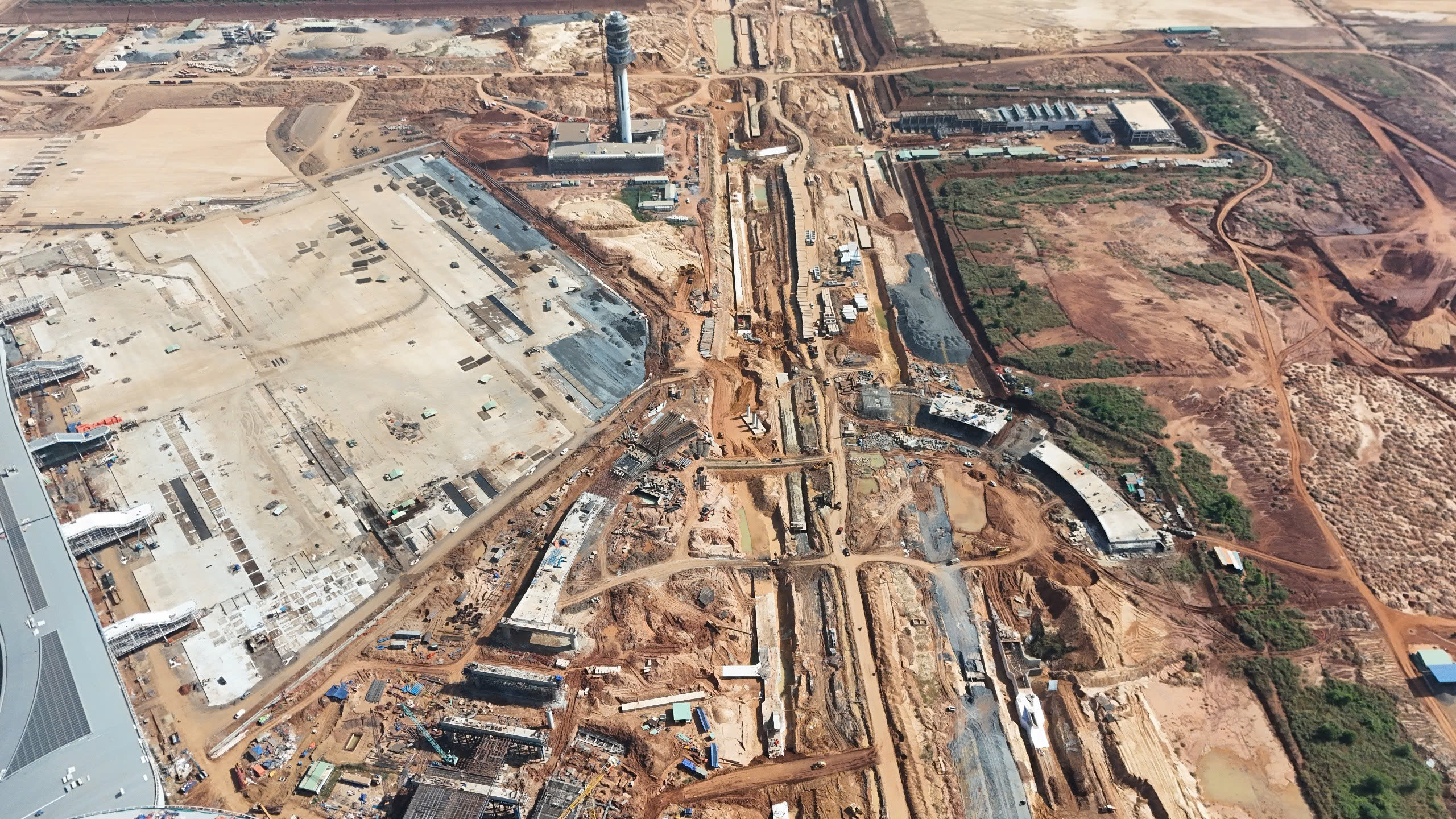 Dự án thành phần 4 sân bay Long Thành tăng tốc sau mưa, nhiều hạng mục bứt phá tiến độ- Ảnh 25.