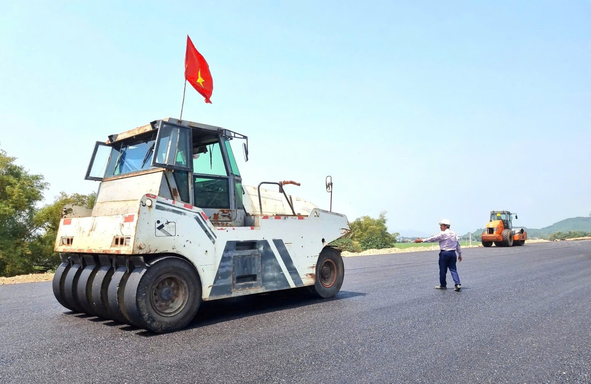 Dấu ấn Phúc Lộc trên cao tốc Bắc - Nam phía Đông giai đoạn 2- Ảnh 1.