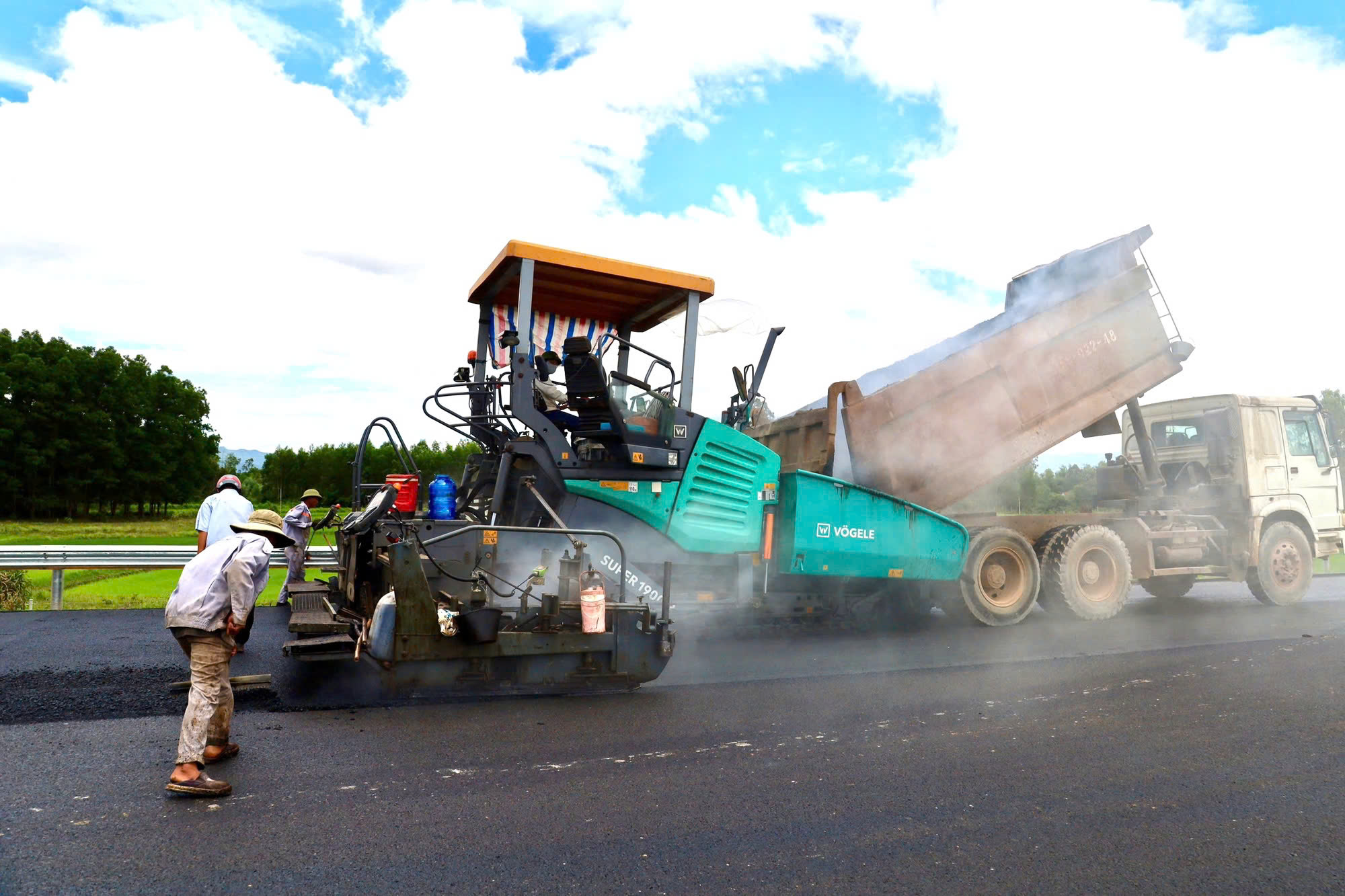 Dấu ấn Phúc Lộc trên cao tốc Bắc - Nam phía Đông giai đoạn 2- Ảnh 2.