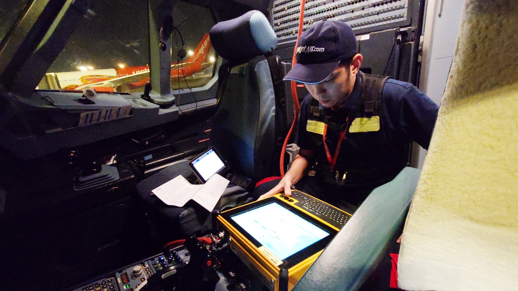 Hoàn tất nâng cấp 69 tàu bay trong đêm, Vietjet chứng minh khả năng ứng phó vượt trội- Ảnh 1.