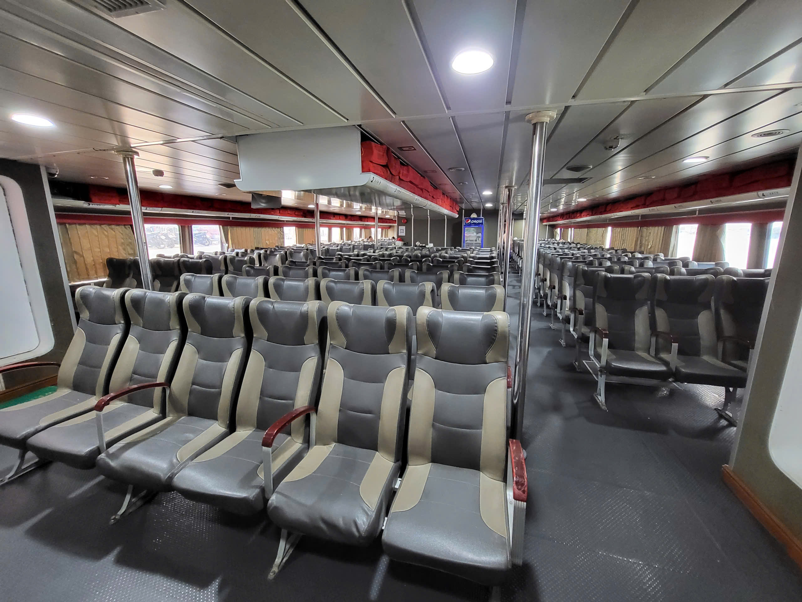 Vận tải đường thủy an to&agrave;n, trợ lực để du lịch L&yacute; Sơn ph&aacute;t triển- Ảnh 5.