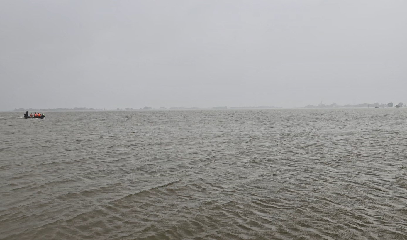 Quảng Trị vẫn còn hàng nghìn hộ dân ngập lụt, gần 18.000 học sinh nghỉ học- Ảnh 11. Quảng Trị vẫn còn hàng nghìn hộ dân ngập lụt, gần 18.000 học sinh nghỉ học- Ảnh 11.