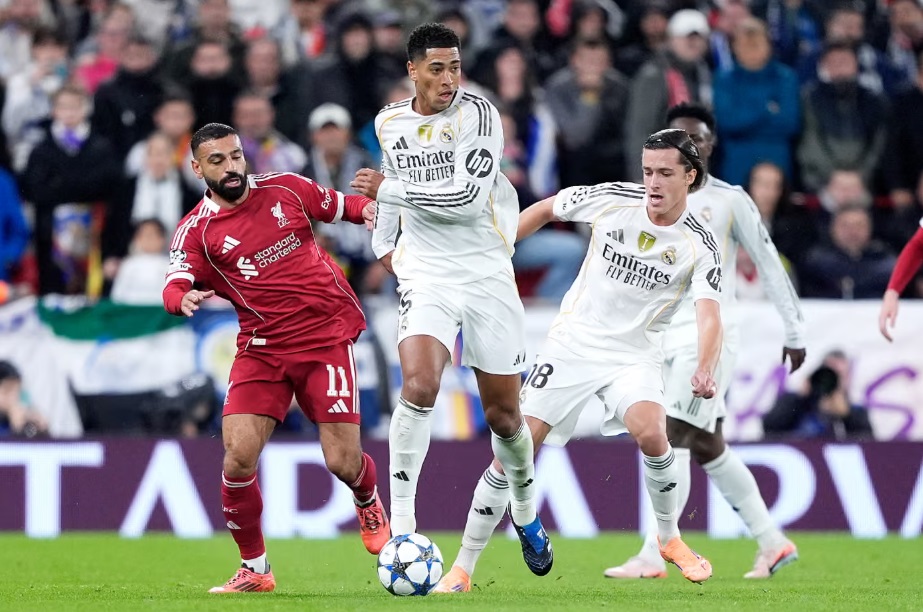 Mac Allister tỏa sáng, Liverpool đánh bại Real Madrid tại Champions League- Ảnh 1. Mac Allister tỏa sáng, Liverpool đánh bại Real Madrid tại Champions League- Ảnh 1.