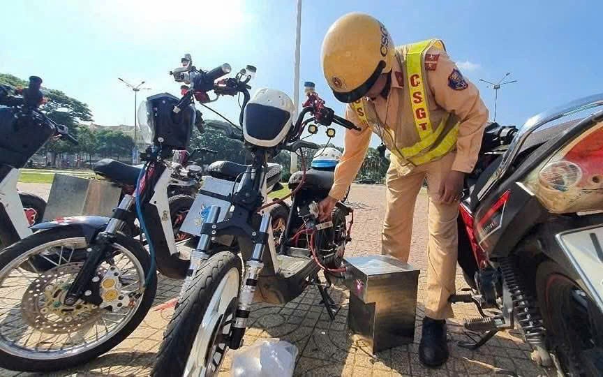 Báo động tình trạng học sinh vi phạm pháp luật an toàn giao thông tại Đắk Lắk