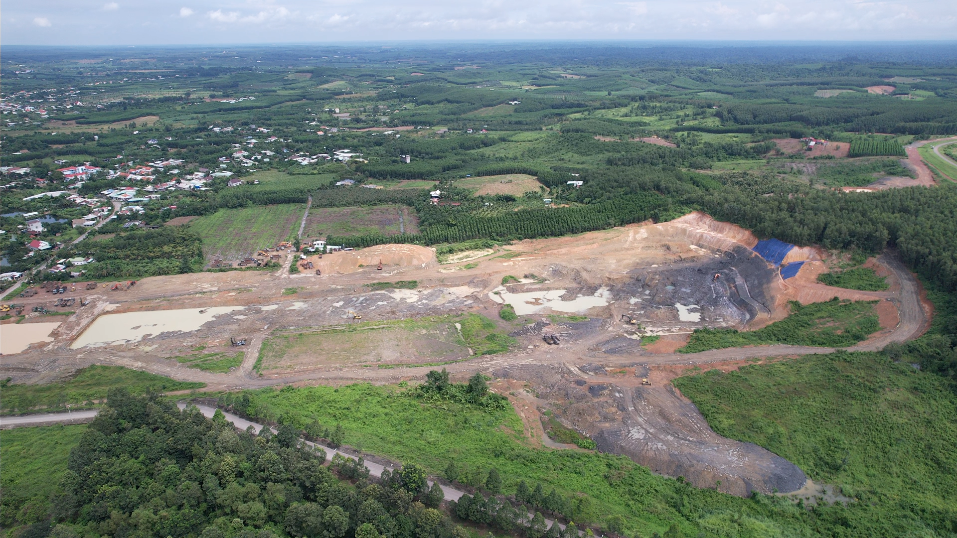 Đồng Nai tăng tốc giao mặt bằng dự án điện Trị An và Nhơn Trạch 3, 4 trước 15/11- Ảnh 2. Đồng Nai tăng tốc giao mặt bằng dự án điện Trị An và Nhơn Trạch 3, 4 trước 15/11- Ảnh 2.