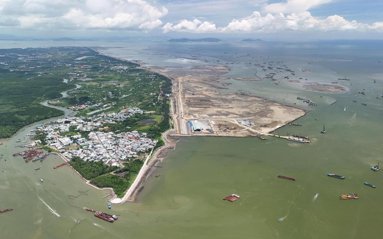 Cận cảnh tuyến đường được tăng vốn hơn 3.400 tỷ đồng để nâng cấp, mở rộng gấp 4 lần- Ảnh 11. TP.HCM áp dụng cơ chế đặc thù cho 6 công trình, dự án trọng điểm