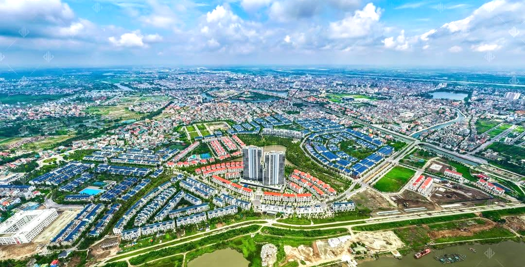 Giá đất tăng mạnh: Cảnh báo bong bóng hay cơ hội tái cấu trúc?- Ảnh 1. C:\Users\ASUS\Desktop\báo xây dựng\509070070_1296524672478487_6651722654866864056_n.jpg