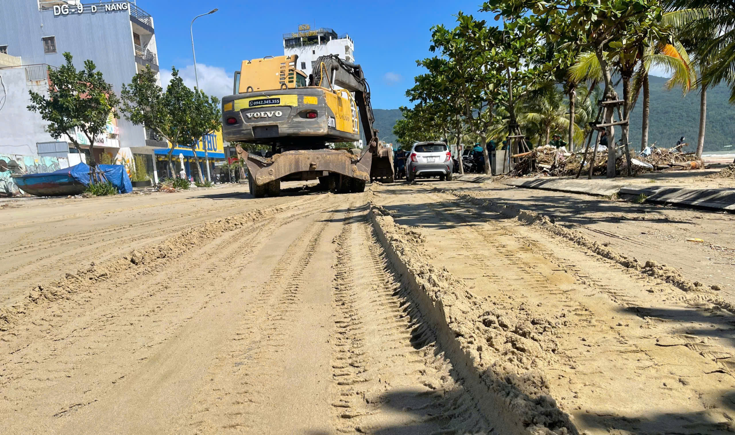 Bão số 13: Gia Lai thiệt hại hơn 5.000 tỷ đồng, 2 người tử vong- Ảnh 20. Bão số 13: Gia Lai thiệt hại hơn 5.000 tỷ đồng, 2 người tử vong- Ảnh 20.