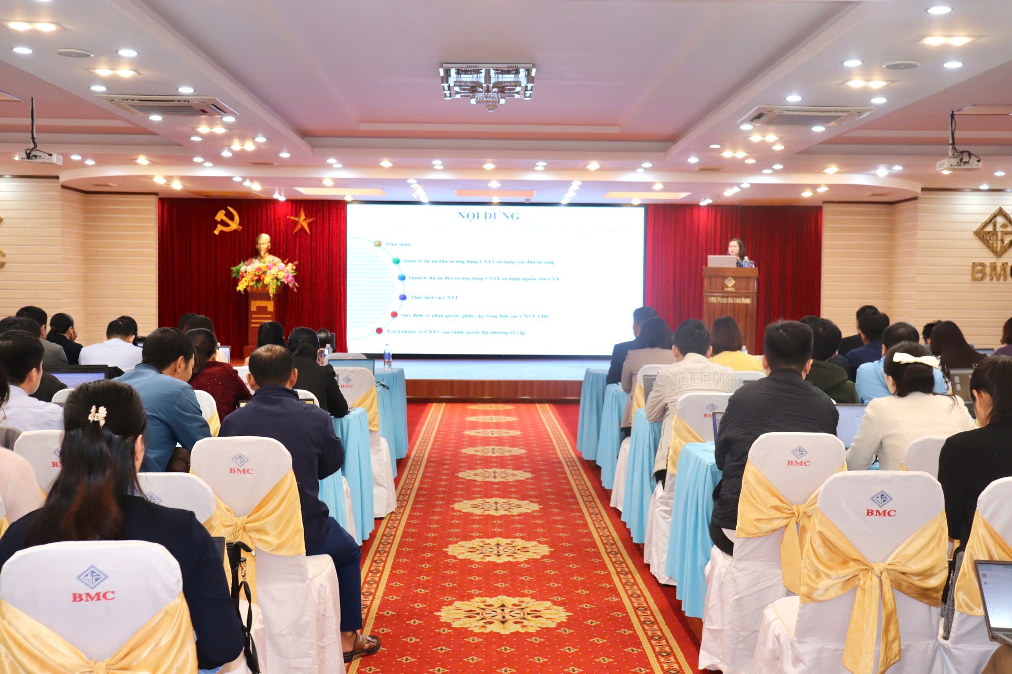 Hà Tĩnh: Tập trung xây dựng nền hành chính chuyên nghiệp, hiện đại, hiệu quả- Ảnh 1.