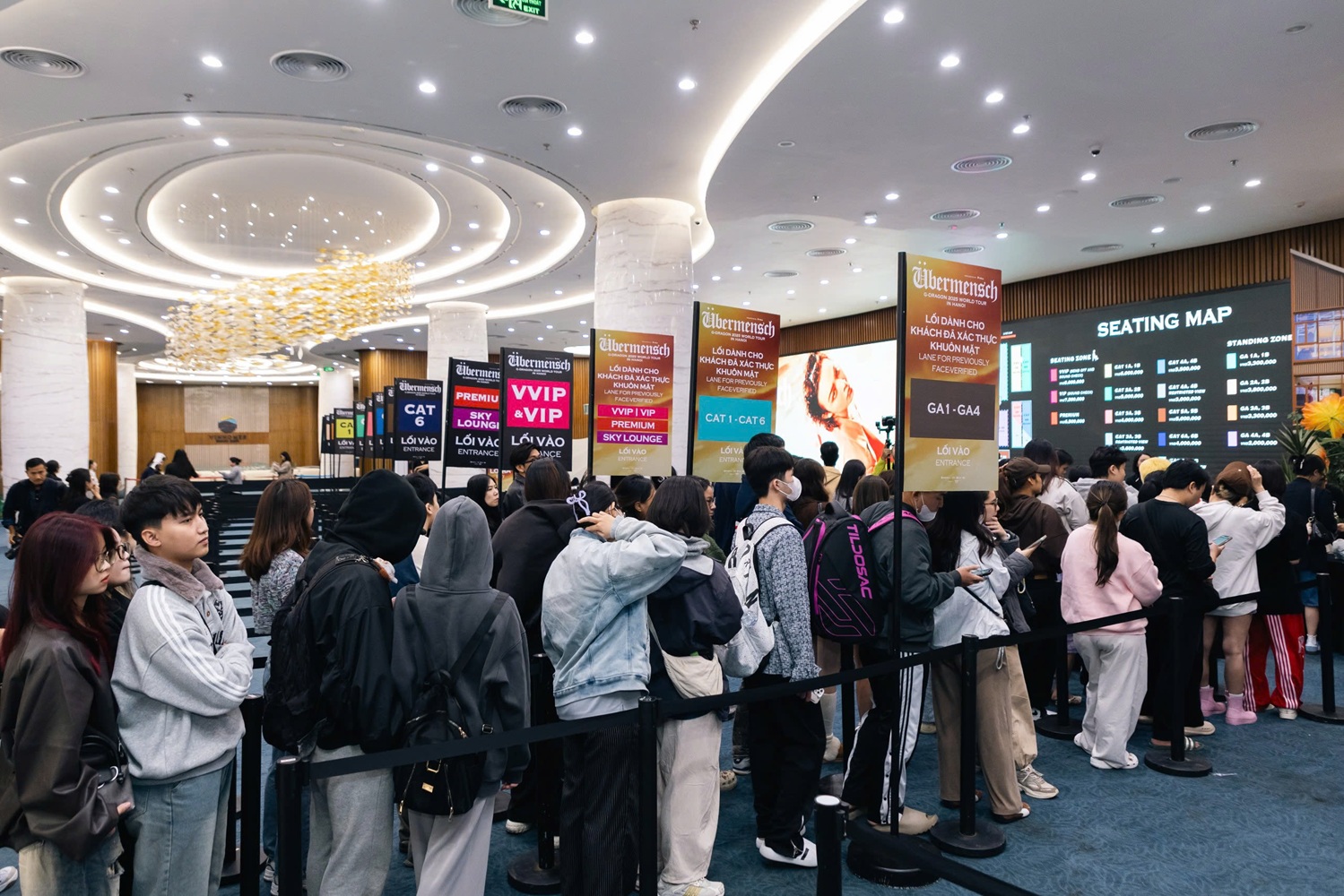 Người hâm mộ đổ về Ocean City chào đón G-DRAGON 2025 WORLD TOUR [Übermensch] IN HANOI- Ảnh 2.