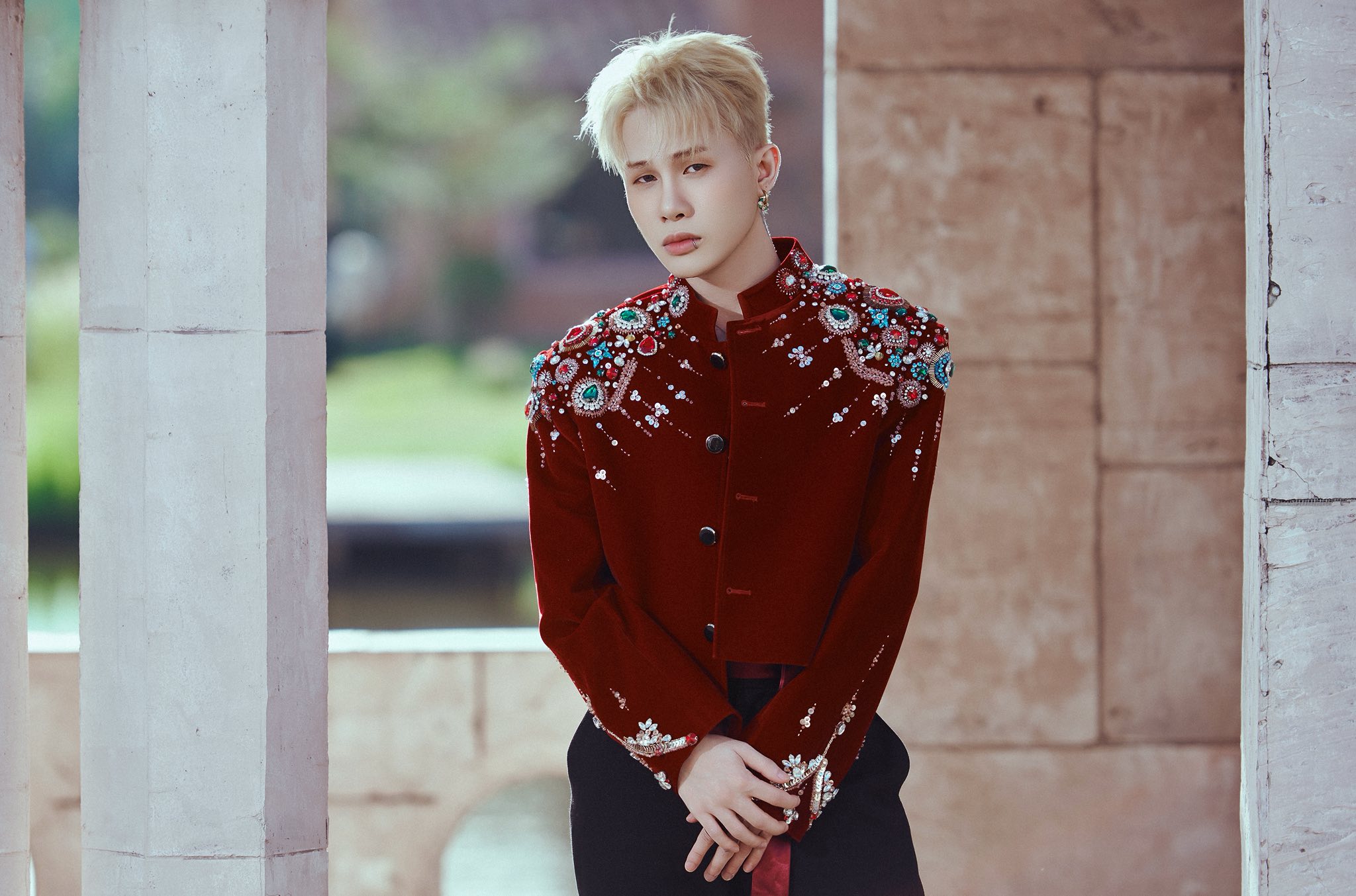 Ca sĩ Jack bị cấm biểu diễn 9 tháng và phạt 55 triệu đồng- Ảnh 1. Ca sĩ Jack bị cấm biểu diễn 9 tháng và phạt 55 triệu đồng- Ảnh 1.