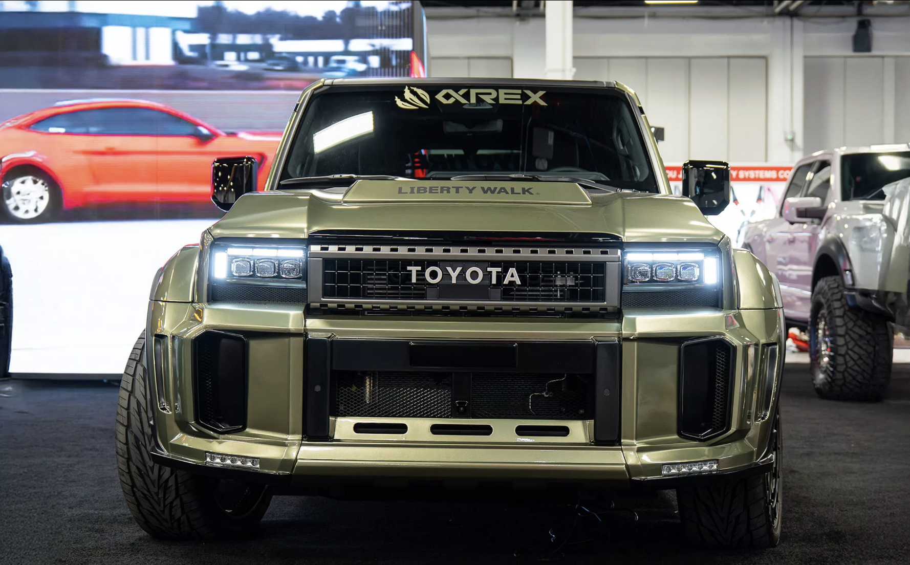 Độ Toyota Land Cruiser Prado thân rộng tốn hơn 600 triệu đồng- Ảnh 2. Độ Toyota Land Cruiser Prado thân rộng tốn hơn 600 triệu đồng- Ảnh 2.