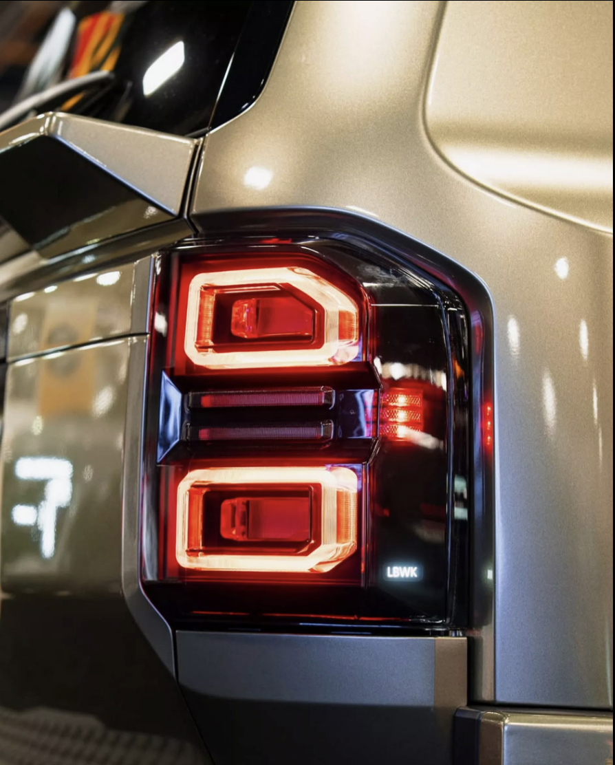 Độ Toyota Land Cruiser Prado thân rộng tốn hơn 600 triệu đồng- Ảnh 5. Độ Toyota Land Cruiser Prado thân rộng tốn hơn 600 triệu đồng- Ảnh 5.