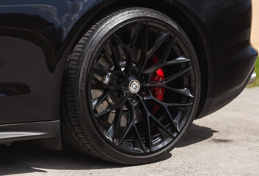 Độ la-zăng ô tô sai cỡ: Thay đổi nhỏ, hậu quả lớn- Ảnh 1. Độ la-zăng ô tô sai cỡ: Thay đổi nhỏ, hậu quả lớn- Ảnh 1.