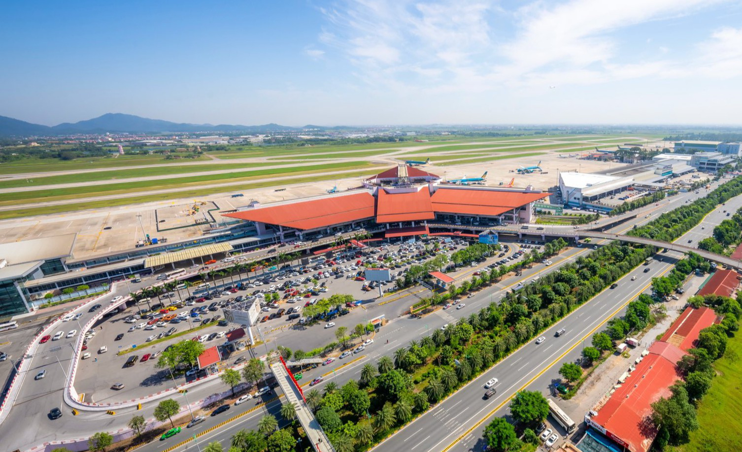 Phê duyệt nhiệm vụ lập Quy hoạch Cảng hàng không quốc tế Nội Bài- Ảnh 1. Phê duyệt nhiệm vụ lập Quy hoạch Cảng hàng không quốc tế Nội Bài- Ảnh 1.