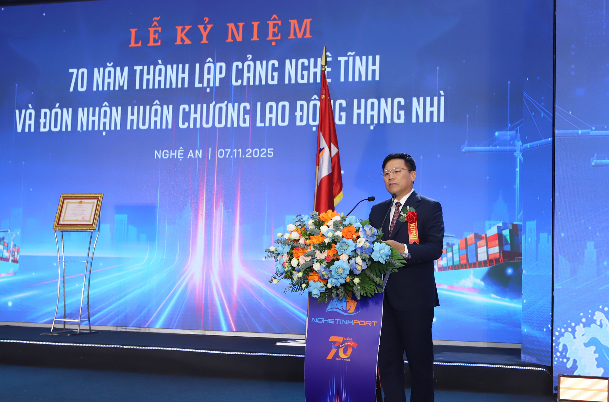 Cảng Nghệ Tĩnh sau 70 năm, chuyển mình thành trụ cột logistics của Bắc Trung Bộ- Ảnh 3. Cảng Nghệ Tĩnh sau 70 năm, chuyển mình thành trụ cột logistics của Bắc Trung Bộ- Ảnh 3.