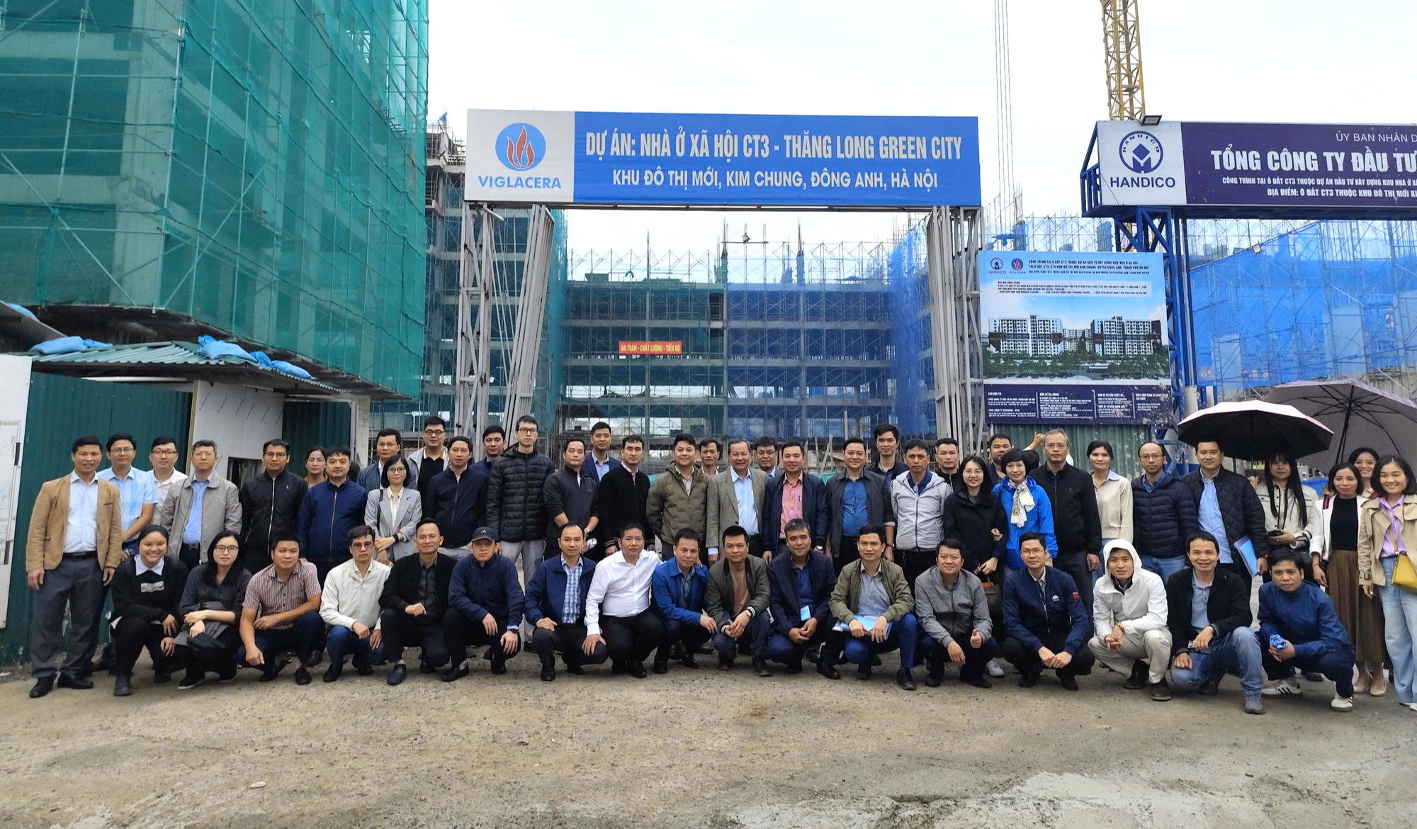 Hơn 200 cán bộ quản lý đô thị ở Hà Nội được tập huấn nghiệp vụ, kiến thức pháp luật- Ảnh 2. Hơn 200 cán bộ quản lý đô thị ở Hà Nội được tập huấn nghiệp vụ, kiến thức pháp luật- Ảnh 2.