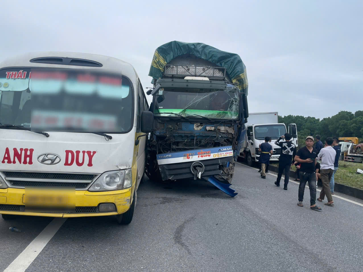 Điều tra vụ 6 ô tô va chạm liên hoàn trên cao tốc Hà Nội - Thái Nguyên- Ảnh 2.