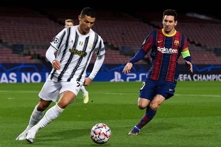 Cristiano Ronaldo liên tục phát biểu gây sốc- Ảnh 2. Cristiano Ronaldo liên tục phát biểu gây sốc- Ảnh 2.