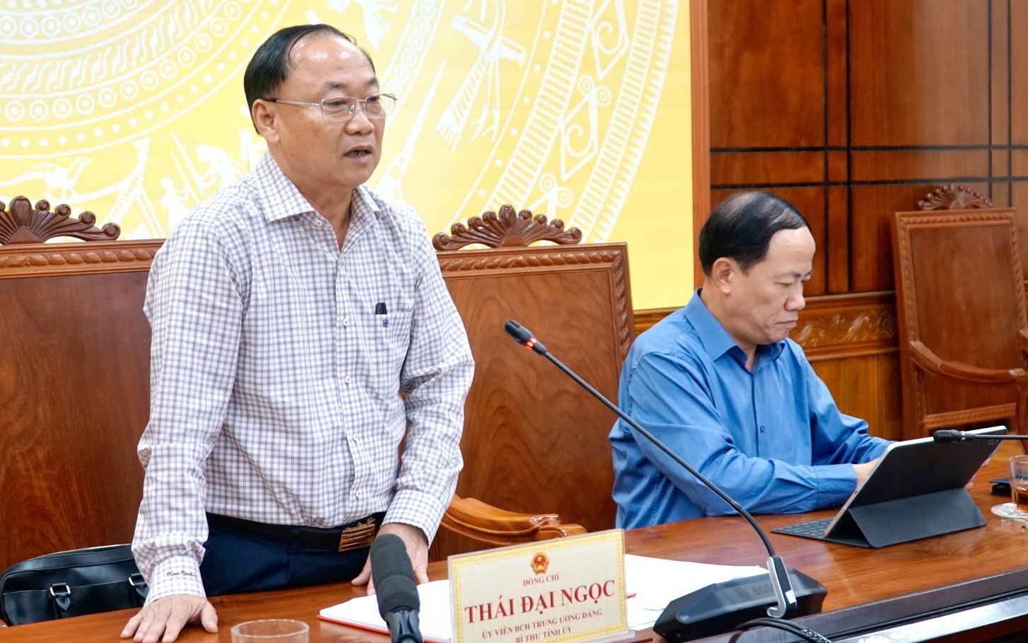 Phó Thủ tướng Hồ Quốc Dũng động viên người dân Gia Lai vượt qua hoang tàn sau bão- Ảnh 14. Gia Lai quyết liệt khắc phục hậu quả sau bão số 13, sớm ổn định đời sống nhân dân