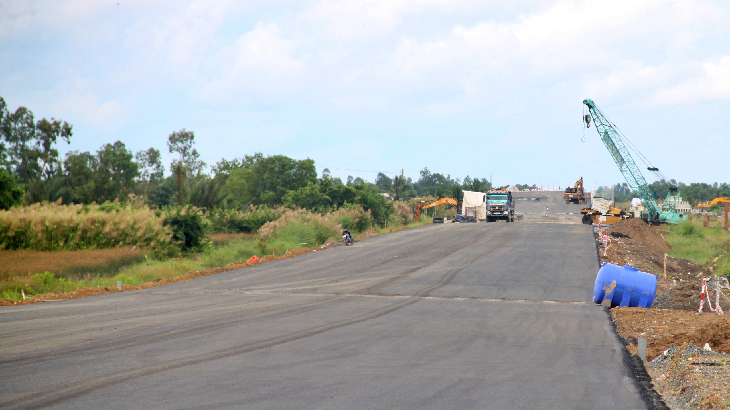 Tăng tốc thi công cao tốc qua Cà Mau- Ảnh 10. Tăng tốc thi công cao tốc qua Cà Mau- Ảnh 10.