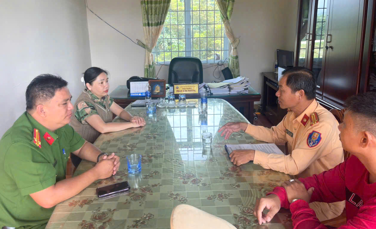 Đắk Lắk: Đồng bộ các giải pháp bảo đảm an toàn giao thông cho học sinh- Ảnh 3. Đắk Lắk: Đồng bộ các giải pháp bảo đảm an toàn giao thông cho học sinh- Ảnh 3.