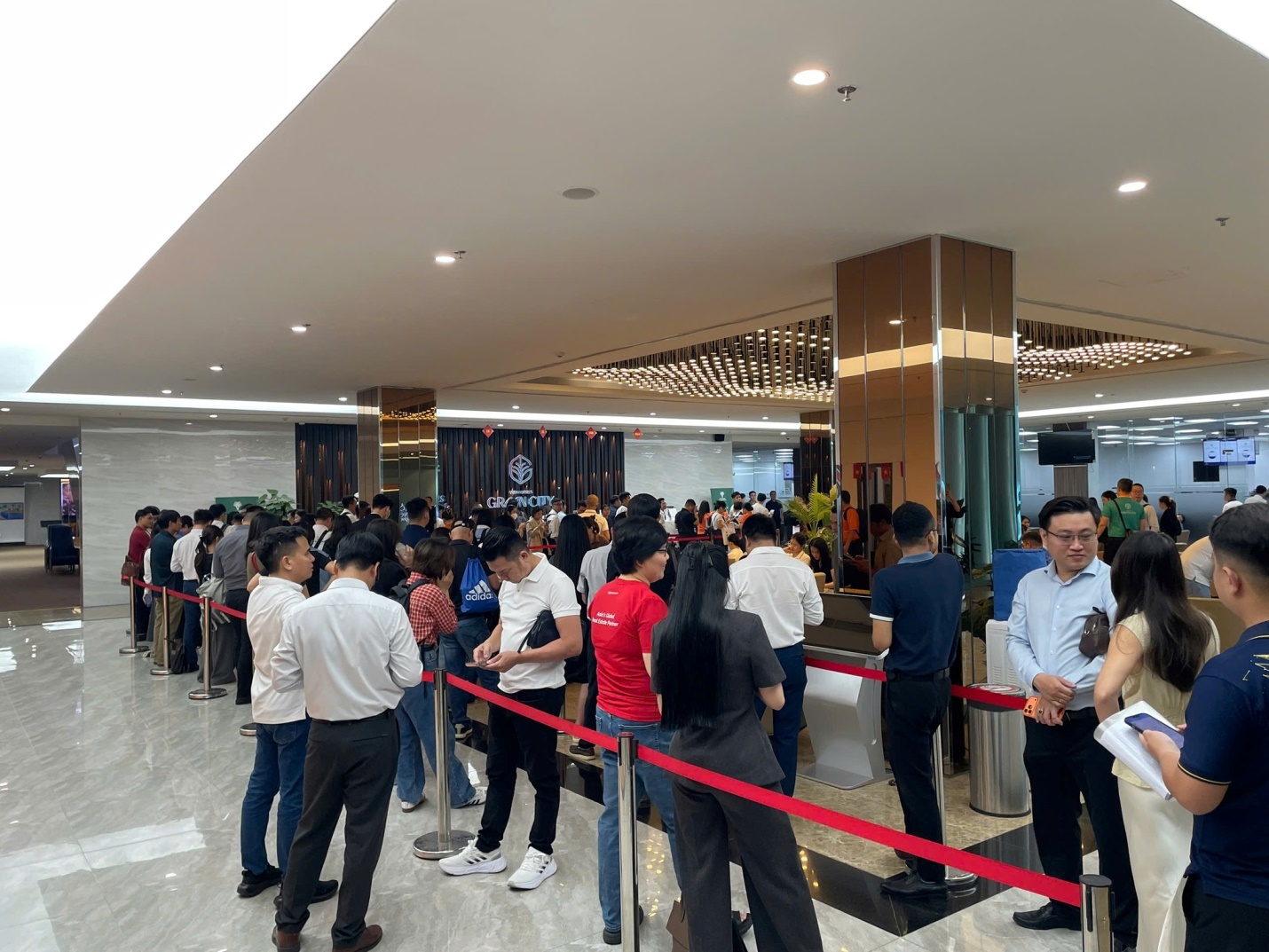 “Vịnh tỷ phú” của Vinhomes Cần Giờ ký quỹ, sức hút bùng nổ ngay ngày đầu ra mắt- Ảnh 1.