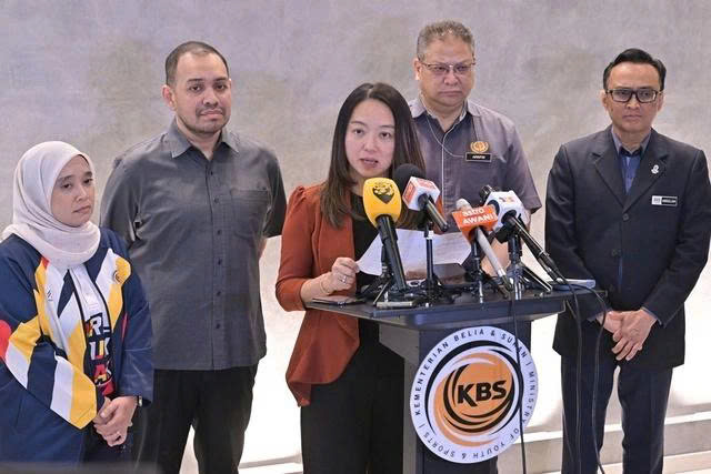 Tuyển Malaysia được “bơm” gần 100 tỷ đồng sau án phạt nặng của FIFA- Ảnh 1. Tuyển Malaysia được “bơm” gần 100 tỷ đồng sau án phạt nặng của FIFA- Ảnh 1.