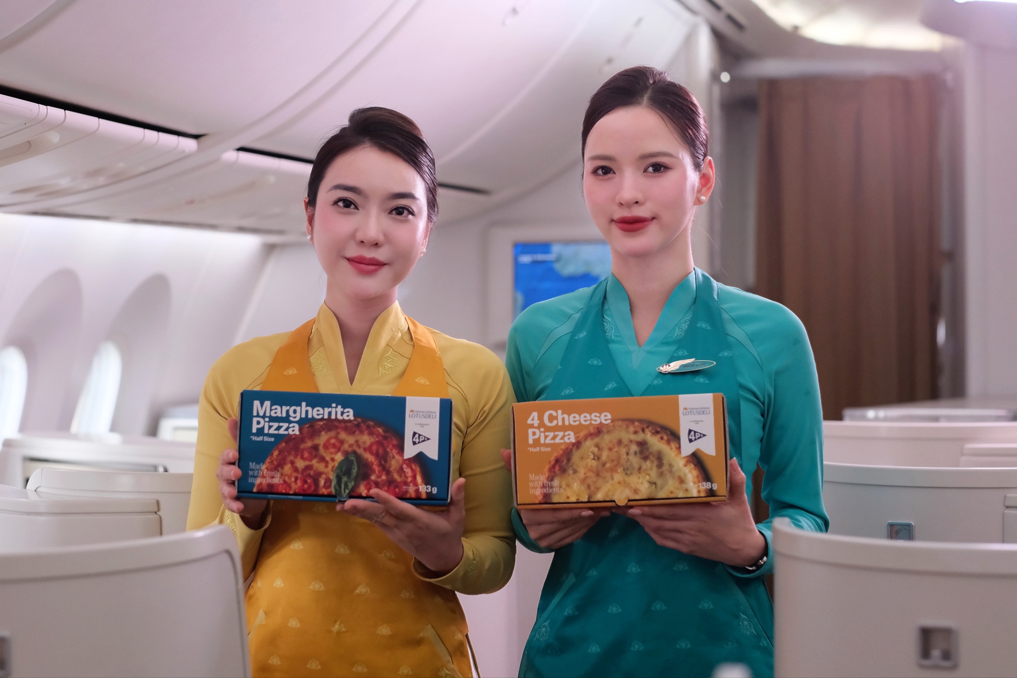 Vietnam Airlines đưa Pizza 4P’s lên máy bay, mở rộng trải nghiệm ẩm thực cho hành khách- Ảnh 1.