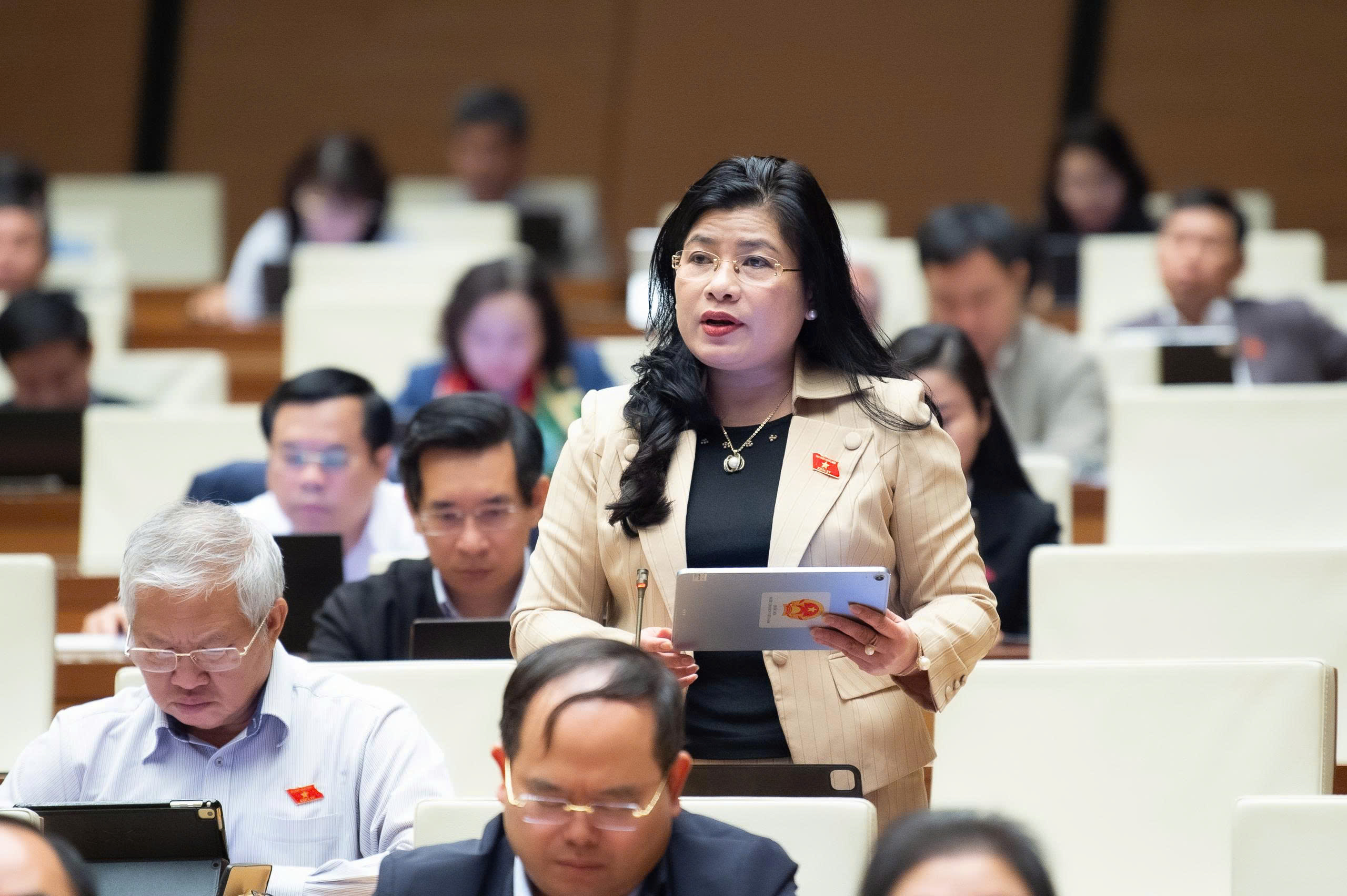 Gỡ vướng nguồn cung vật liệu nhưng cần kiểm soát chặt, ngăn hệ lụy- Ảnh 1.