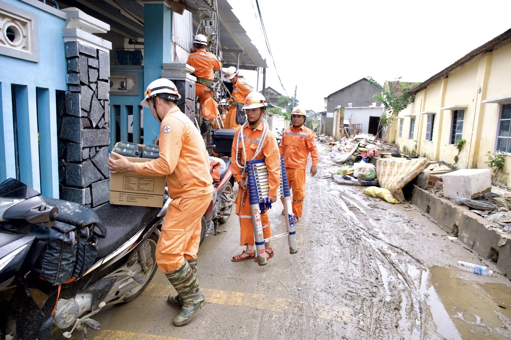 Tháng tri ân khách hàng năm 2025 của EVN có gì?- Ảnh 1.