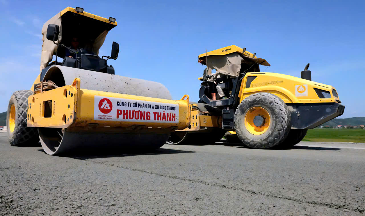 Bộ Tài chính báo cáo phương án thưởng nhà thầu thi công cao tốc Bắc - Nam về đích sớm- Ảnh 1. Bộ Tài chính báo cáo phương án thưởng nhà thầu thi công cao tốc Bắc - Nam về đích sớm- Ảnh 1.