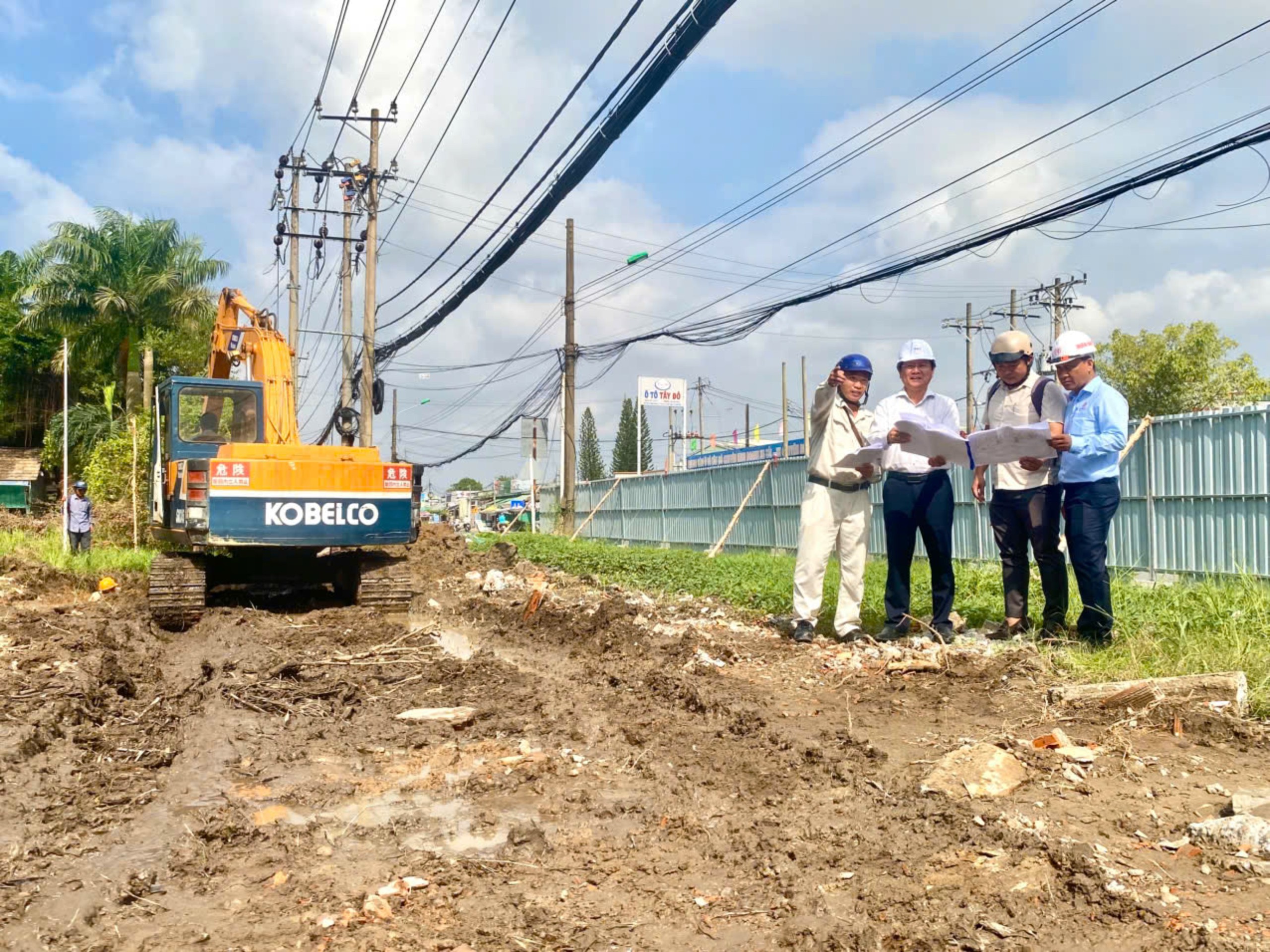 Cần Thơ gấp rút hoàn tất bồi thường dự án mở rộng quốc lộ 91- Ảnh 3. Cần Thơ gấp rút hoàn tất bồi thường dự án mở rộng quốc lộ 91- Ảnh 3.