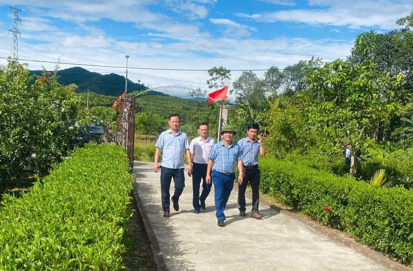 Vì sao Hà Tĩnh chuyển mục tiêu thành "tỉnh hoàn thành nhiệm vụ xây dựng nông thôn mới"?- Ảnh 1.