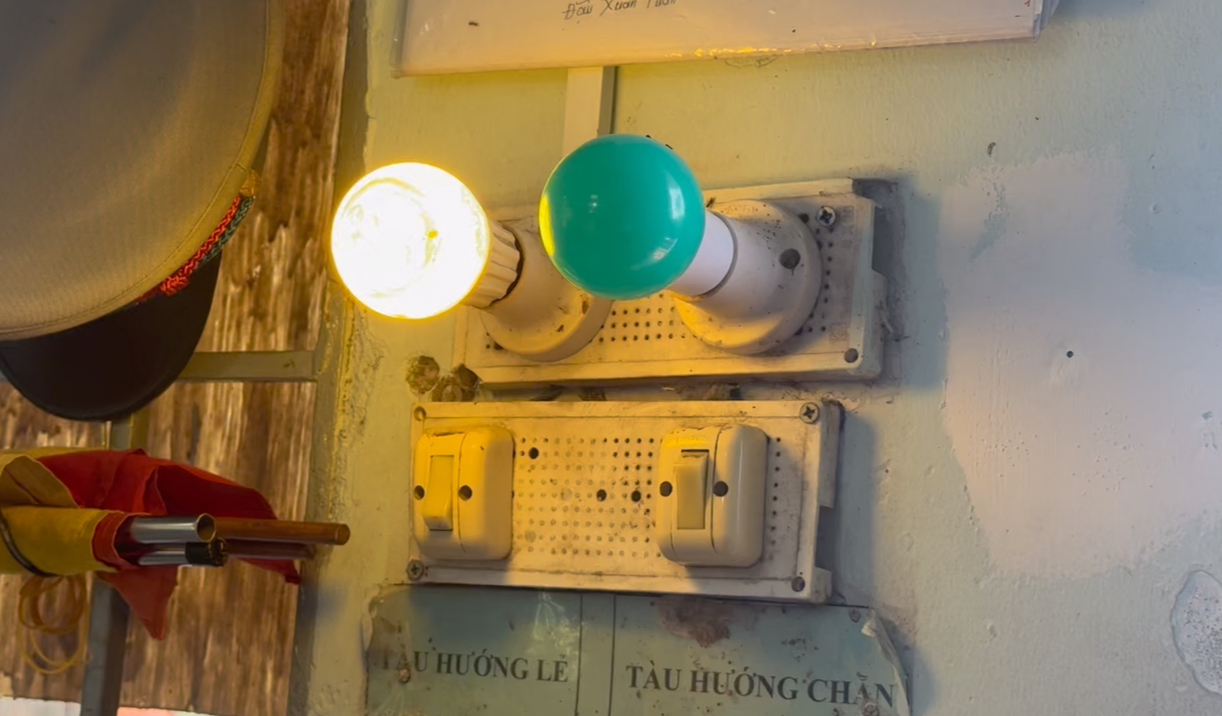 Siết chặt an toàn gác chắn đường sắt Bắc - Nam, hạn chế tai nạn- Ảnh 4. Siết chặt an toàn gác chắn đường sắt Bắc - Nam, hạn chế tai nạn- Ảnh 4.